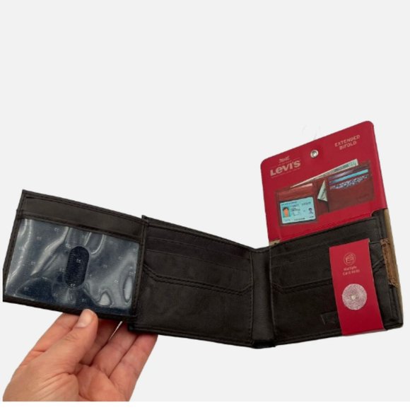 Levi's Men's RFID-Blocking Extended Bifold Wallet Brown/ Tan 2-ID Windows - Picture 3 of 13